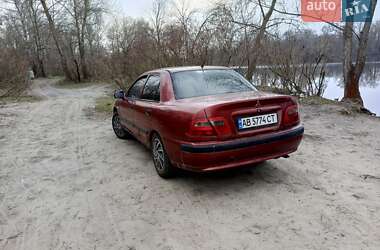Седан Mitsubishi Carisma 1999 в Киеве