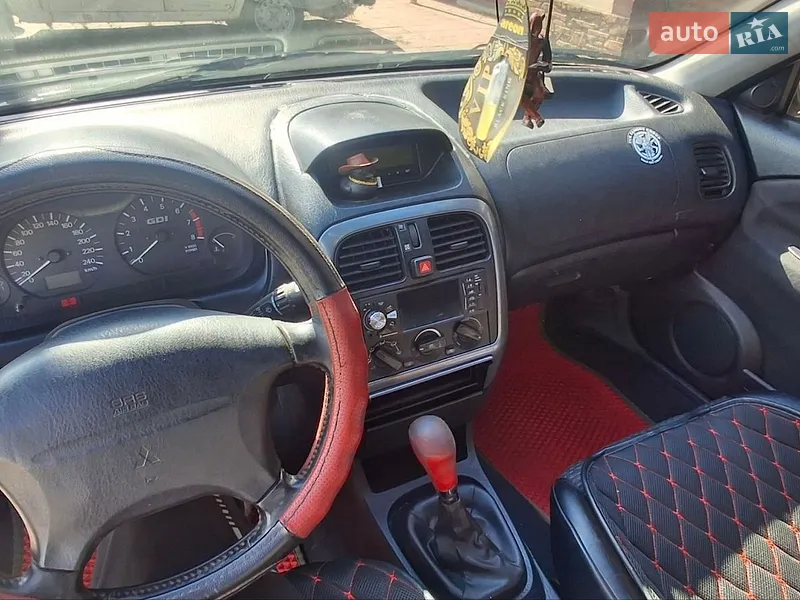 Mitsubishi Carisma 2000 VIN XMCLNDA2AYF018052 фото оголошення 10 з 42