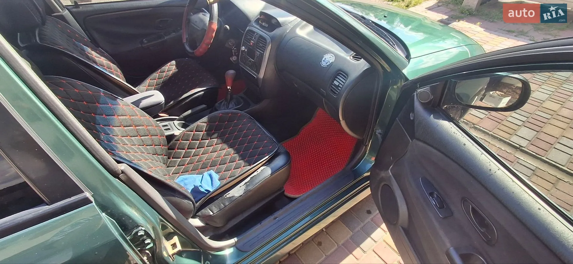 Mitsubishi Carisma 2000 VIN XMCLNDA2AYF018052 фото оголошення 5 з 11
