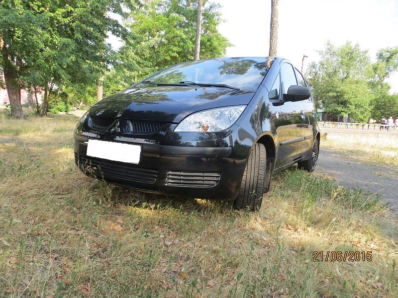 Хэтчбек Mitsubishi Colt 2008 в Киеве