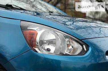 Хэтчбек Mitsubishi Colt 2015 в 
