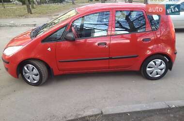 Хэтчбек Mitsubishi Colt 2007 в 