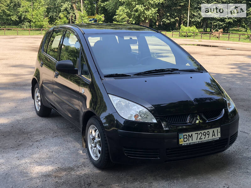 Хетчбек Mitsubishi Colt 2008 в 