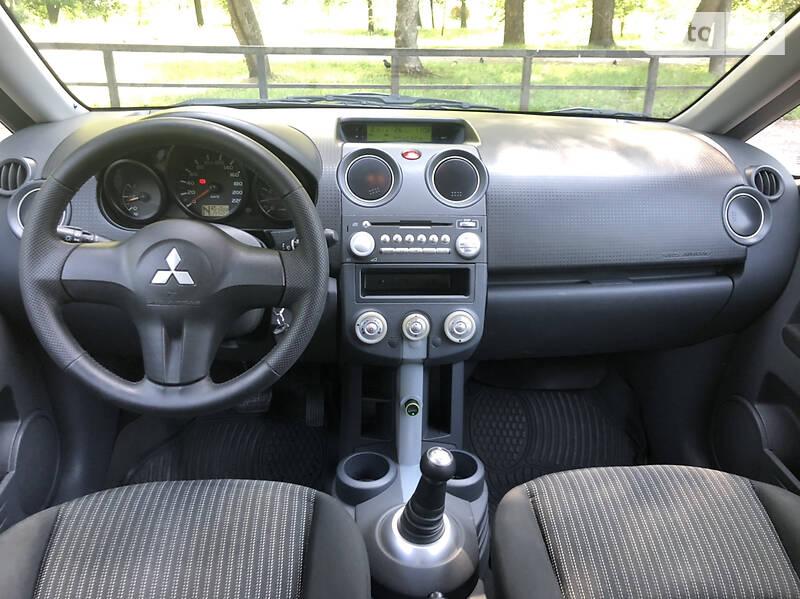 Хэтчбек Mitsubishi Colt 2008 в Сумах