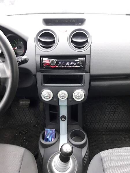 Мінівен Mitsubishi Colt 2006 в Луцьку
