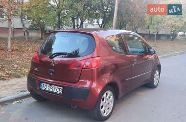 Хэтчбек Mitsubishi Colt 2005 в 