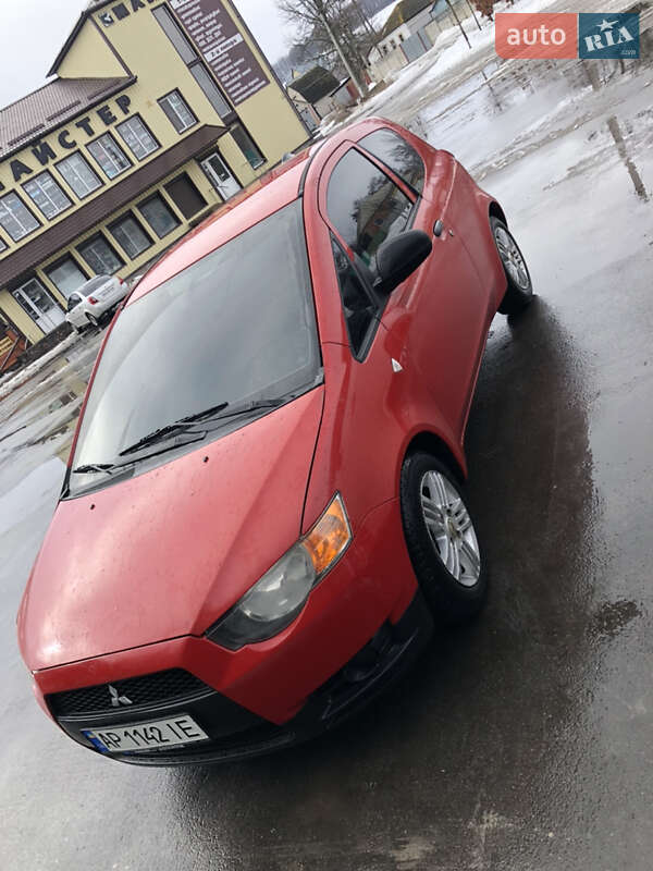 Хэтчбек Mitsubishi Colt 2009 в Харькове фото 5 Хэтчбек Mitsubishi Colt 2009 в Харькове