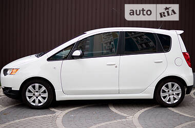 Хэтчбек Mitsubishi Colt 2010 в 