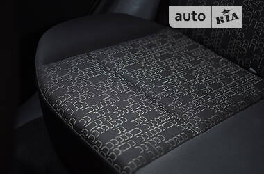 Хэтчбек Mitsubishi Colt 2010 в 