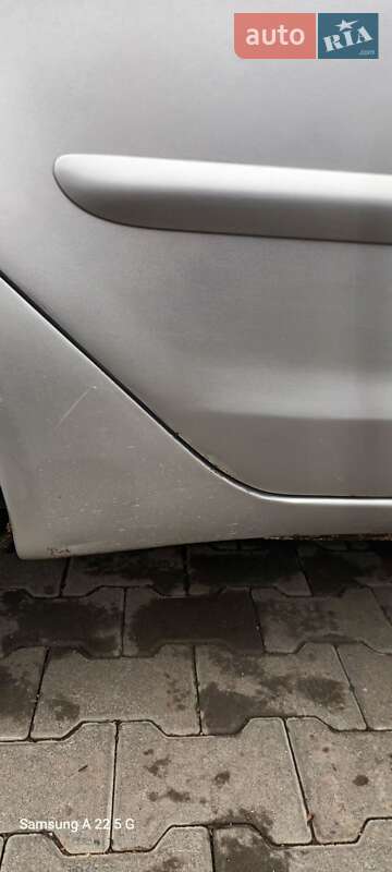 Универсал Mitsubishi Colt 2005 в Черновцах