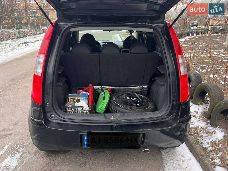 Хэтчбек Mitsubishi Colt 2006 в Белой Церкви