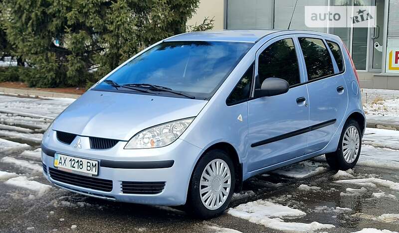 Хэтчбек Mitsubishi Colt 2007 в 