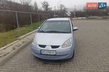 Хэтчбек Mitsubishi Colt 2005 в Берегово