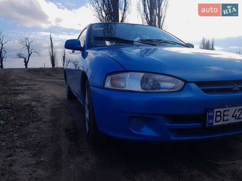Хэтчбек Mitsubishi Colt 1998 в Николаеве