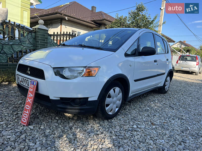 Хэтчбек Mitsubishi Colt 2010 в Черновцах