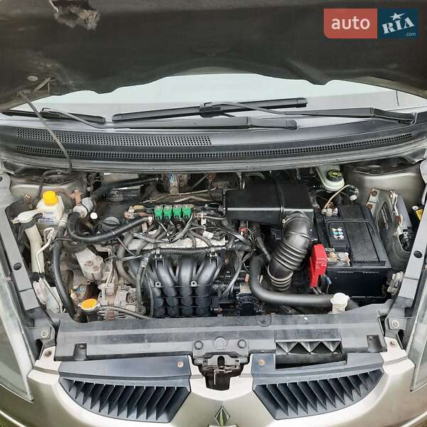 Хэтчбек Mitsubishi Colt 2007 в Львове