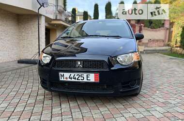 Хетчбек Mitsubishi Colt 2009 в Чернівцях