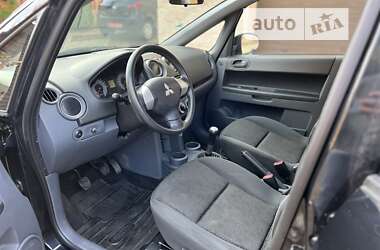 Хэтчбек Mitsubishi Colt 2009 в Черновцах