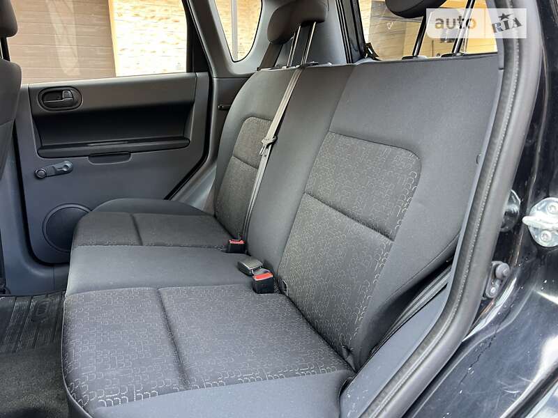 Хетчбек Mitsubishi Colt 2009 в Чернівцях