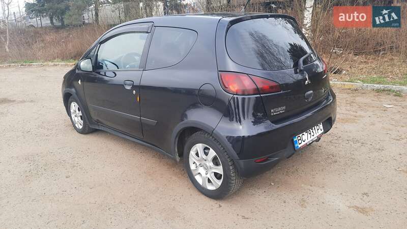 Хэтчбек Mitsubishi Colt 2010 в Львове