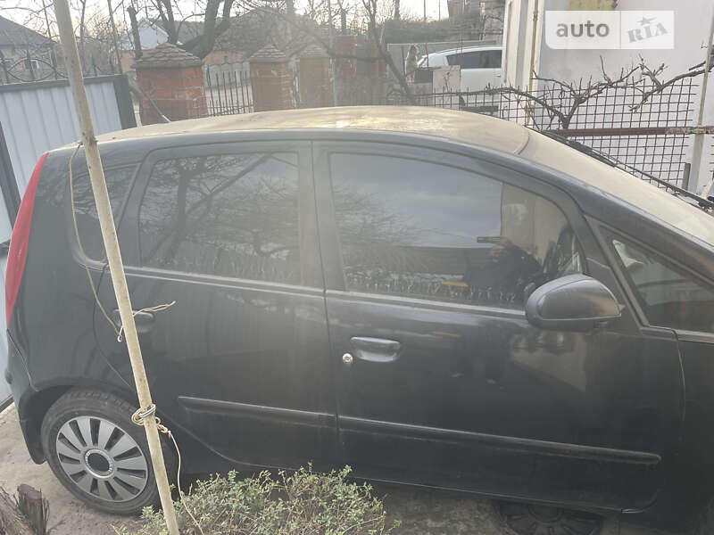 Mitsubishi Colt 2006