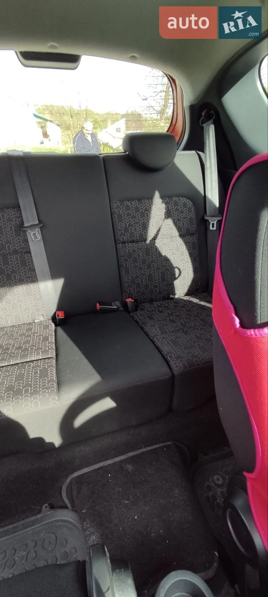2011 Mitsubishi Colt - мініатюра 12