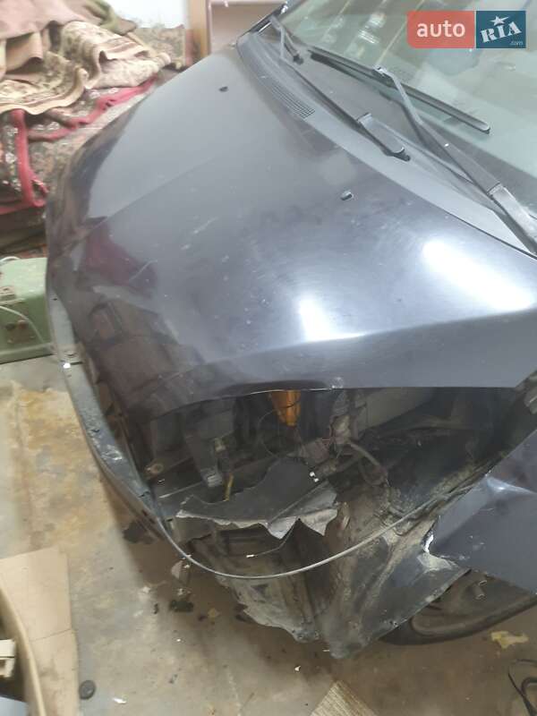 Хэтчбек Mitsubishi Colt 2008 в Белгороде-Днестровском