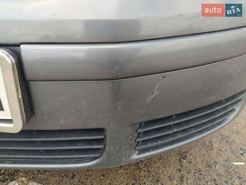 Хэтчбек Mitsubishi Colt 2006 в Житомире