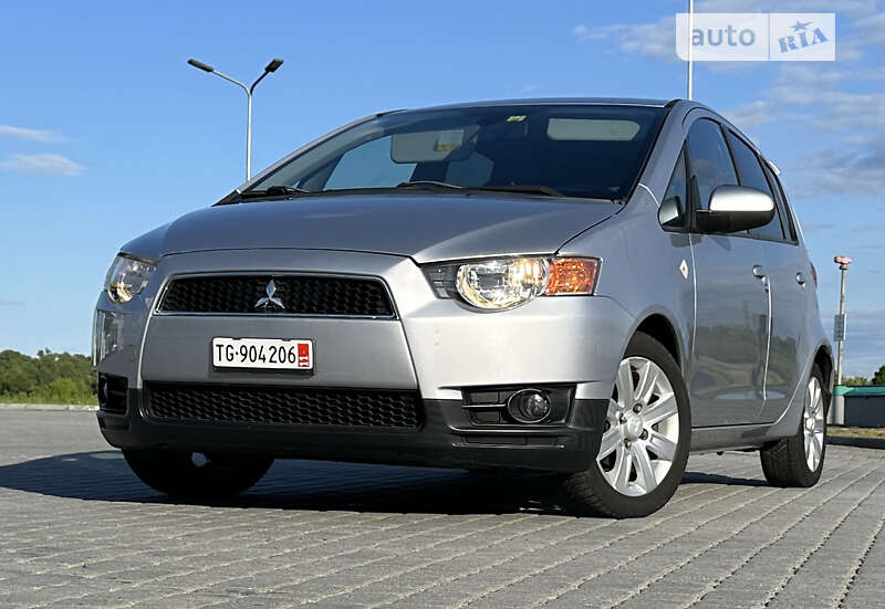 Хэтчбек Mitsubishi Colt 2011 в Стрые