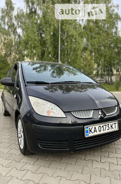 Хэтчбек Mitsubishi Colt 2007 в Вишневом