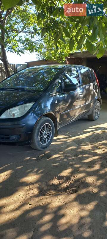 Хэтчбек Mitsubishi Colt 2007 в Новой Одессе