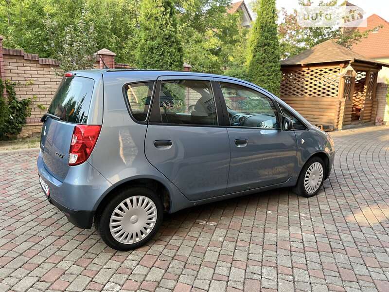 Хэтчбек Mitsubishi Colt 2009 в Черновцах