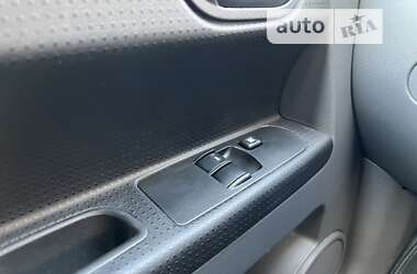 Хэтчбек Mitsubishi Colt 2009 в 
