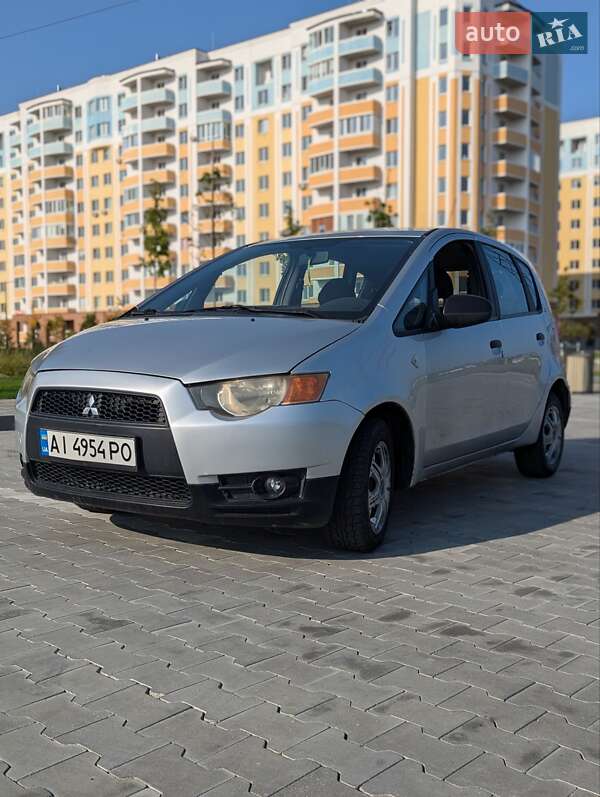 Хетчбек Mitsubishi Colt 2008 в Бучі