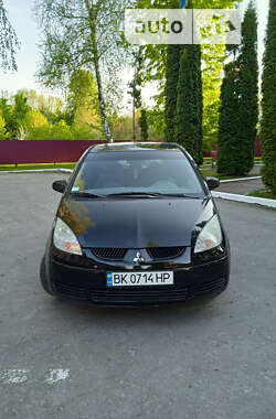 Хетчбек Mitsubishi Colt 2005 в Кореці