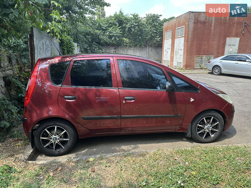 Хетчбек Mitsubishi Colt 2006 в Миколаєві