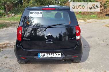 Хэтчбек Mitsubishi Colt 2009 в Богуславе