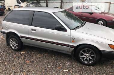 Хэтчбек Mitsubishi Colt 1989 в Немирове