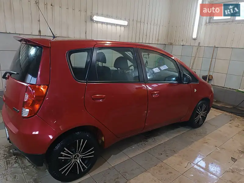 Хэтчбек Mitsubishi Colt 2009 в 