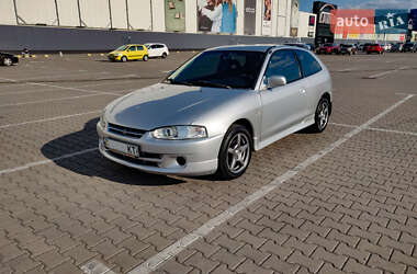 Хэтчбек Mitsubishi Colt 2003 в Киеве