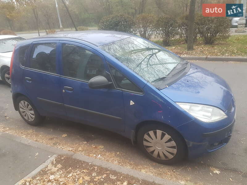 Хэтчбек Mitsubishi Colt 2008 в Киеве