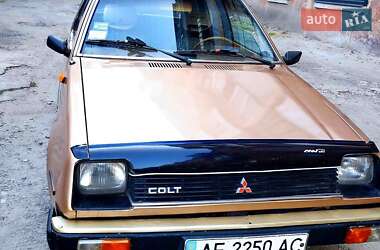 Хэтчбек Mitsubishi Colt 1980 в Каменском