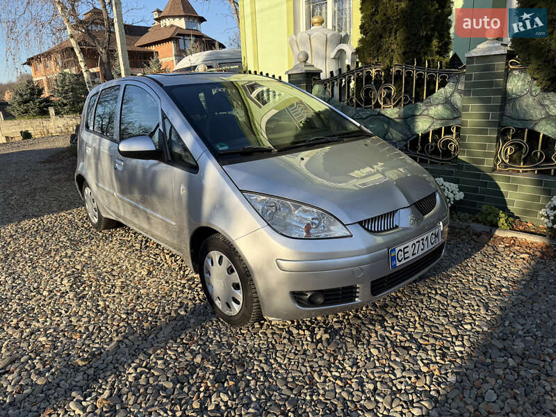 Хэтчбек Mitsubishi Colt 2008 в Черновцах