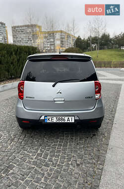 Хетчбек Mitsubishi Colt 2011 в Дніпрі