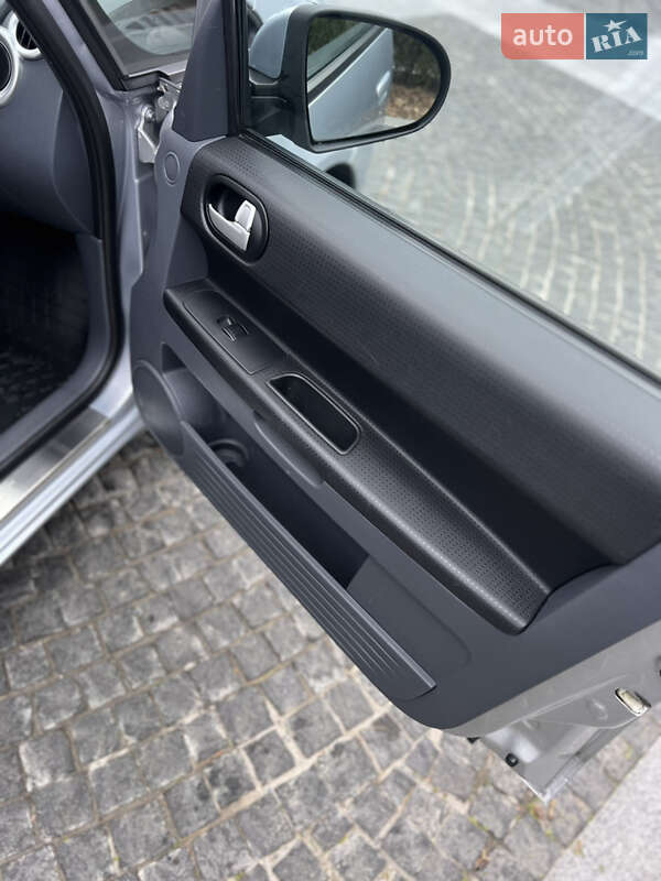 Хэтчбек Mitsubishi Colt 2011 в Днепре