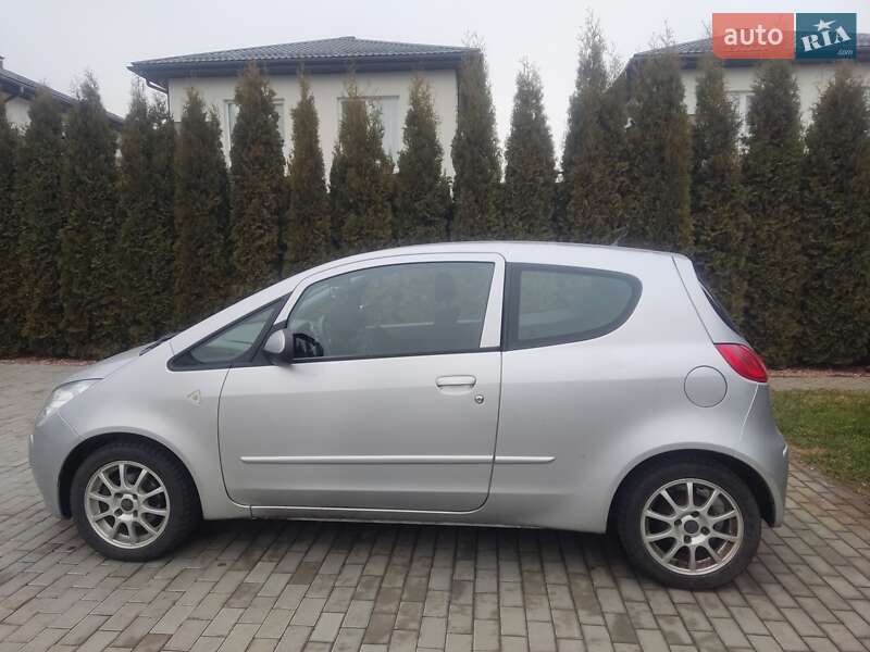 Хэтчбек Mitsubishi Colt 2007 в Киеве