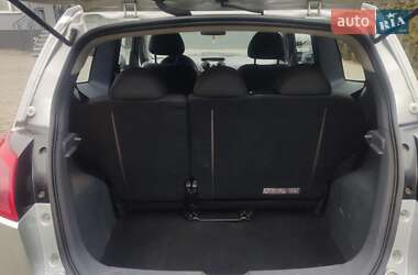 Хэтчбек Mitsubishi Colt 2007 в 