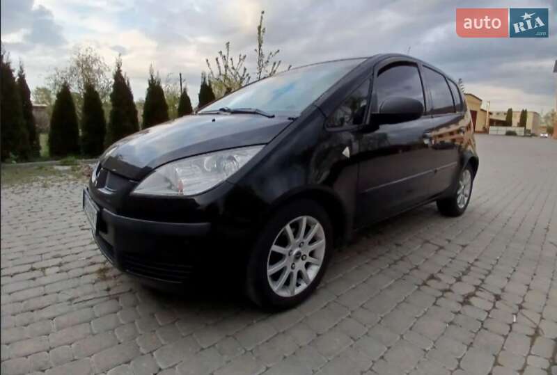 Хэтчбек Mitsubishi Colt 2008 в Ильинцах