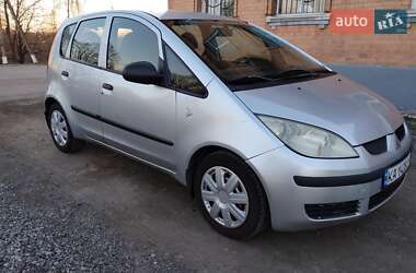 Хетчбек Mitsubishi Colt 2007 в Волочиську