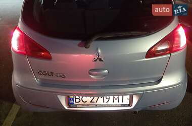 Хэтчбек Mitsubishi Colt 2007 в 